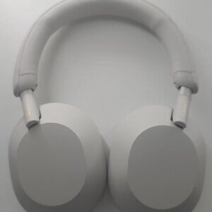 Sony WH-1000XM5 Wireless Noise-Canceling Over-the-Ear Headphones Silver